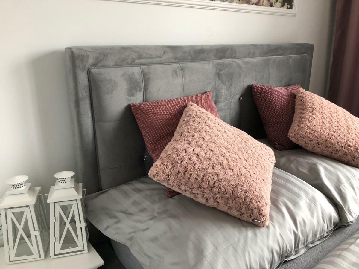 Family & Business Sauna Apartments Paderewskiego Sienkiewicza No2 Centrum Downtown - 2 Bedroom With Private Sauna, Bath With Hydromassage, Parking Kielce Luaran gambar