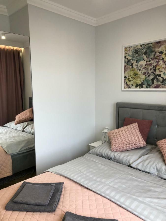 Family & Business Sauna Apartments Paderewskiego Sienkiewicza No2 Centrum Downtown - 2 Bedroom With Private Sauna, Bath With Hydromassage, Parking Kielce Luaran gambar