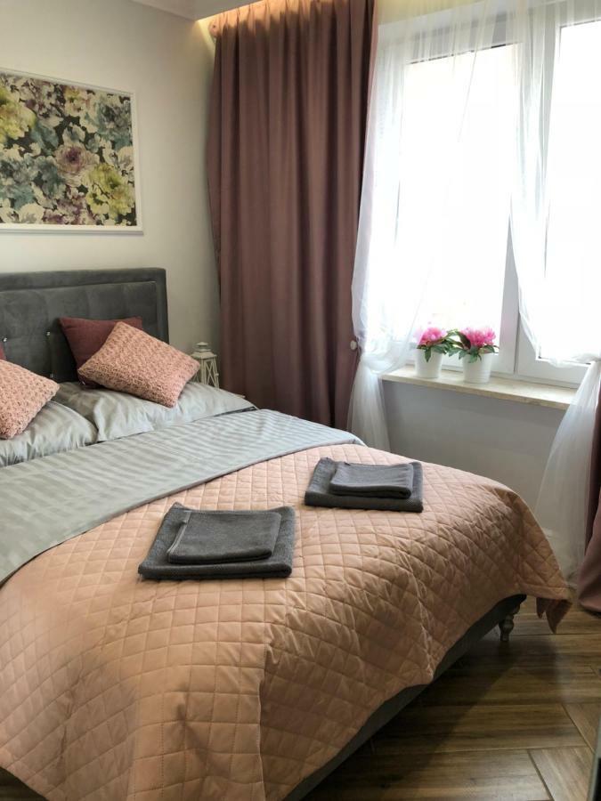 Family & Business Sauna Apartments Paderewskiego Sienkiewicza No2 Centrum Downtown - 2 Bedroom With Private Sauna, Bath With Hydromassage, Parking Kielce Luaran gambar